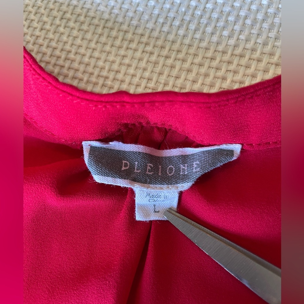Pleione Red Women’s Large Short sleeve Blouse - Picture 7 of 7